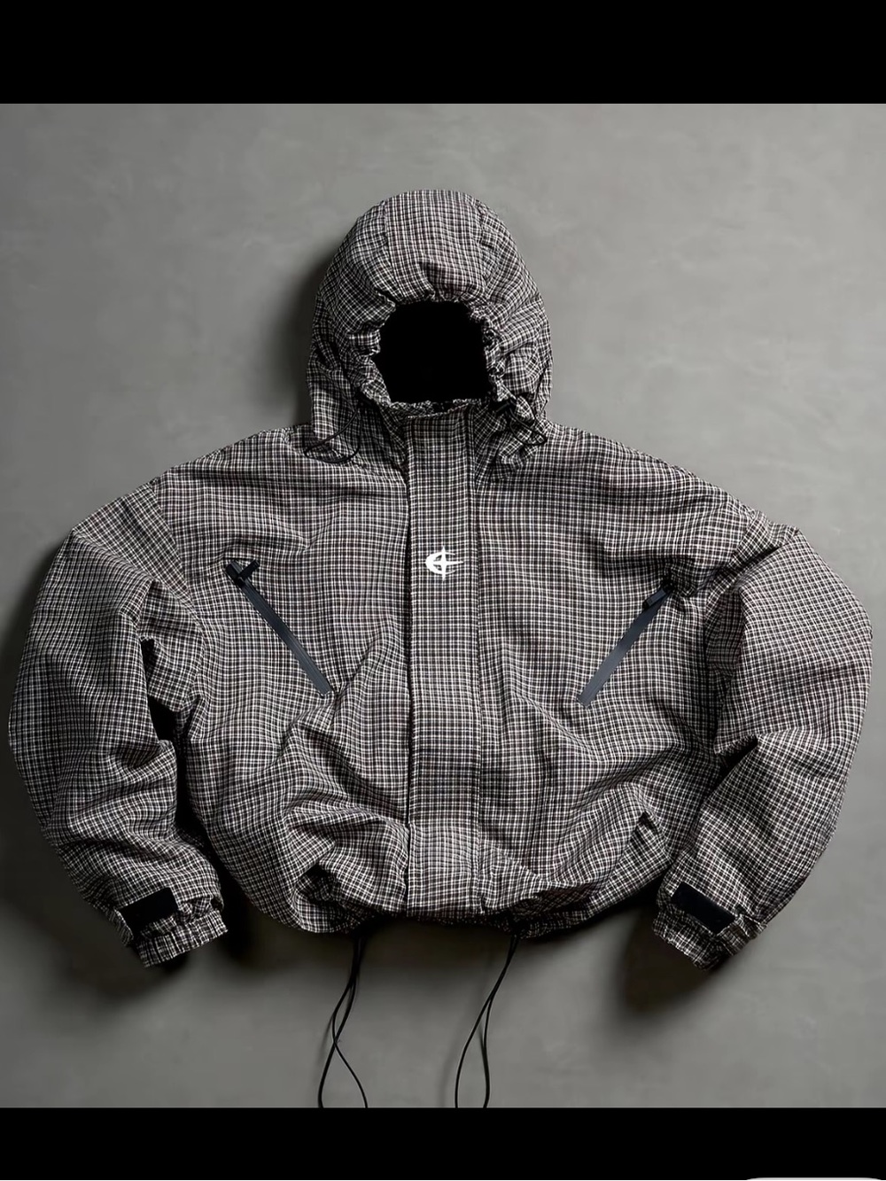 Hooded windbreaker Jacket